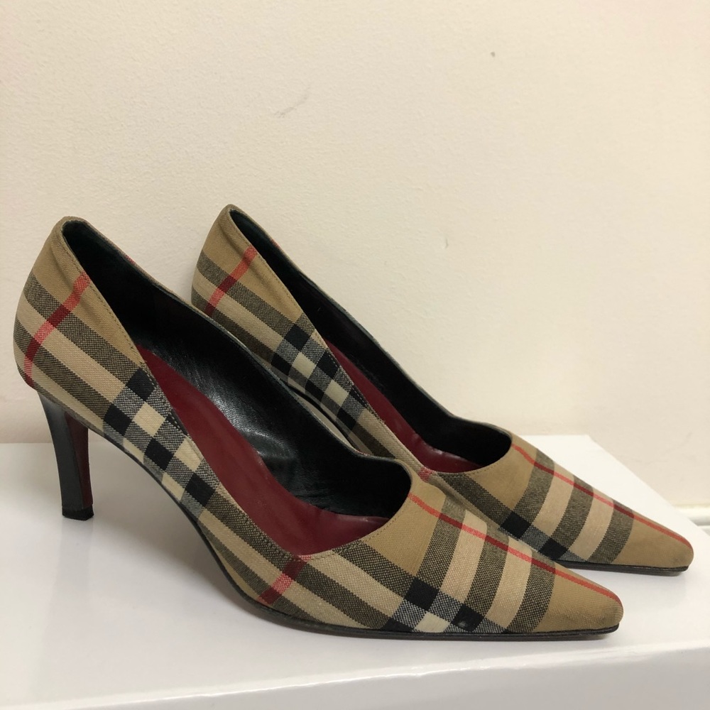 Burberry Nova Check Pointed-Toe Pumps